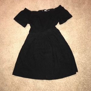 Black off the shoulder Dress!!!